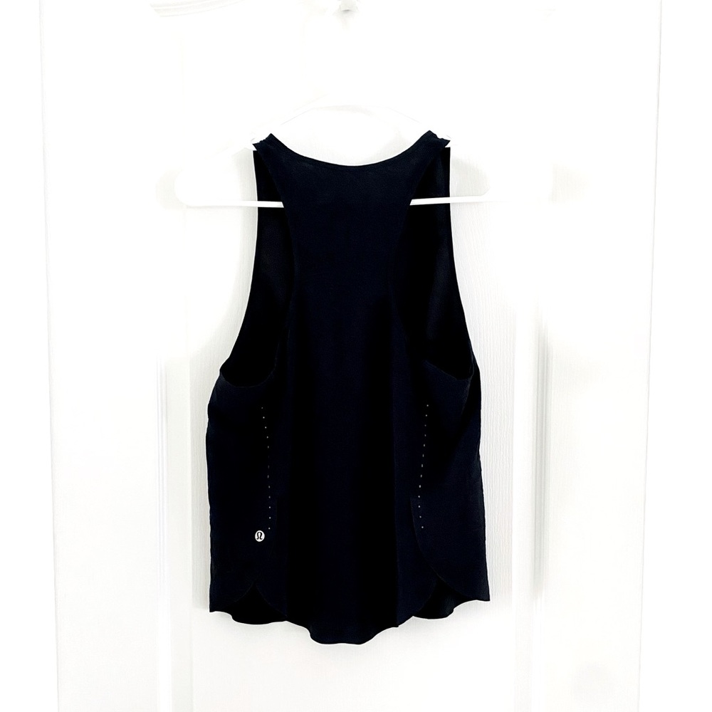 Lululemon In Sense Tank Top Emboss Black Size 4 Lightweight Running - Picture 8 of 13